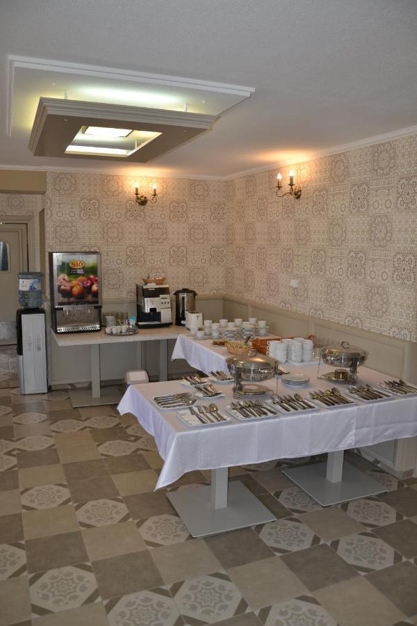 Apartmán Aranyszarvas Panzio, Etterem Es Grillterasz Exteriér fotografie