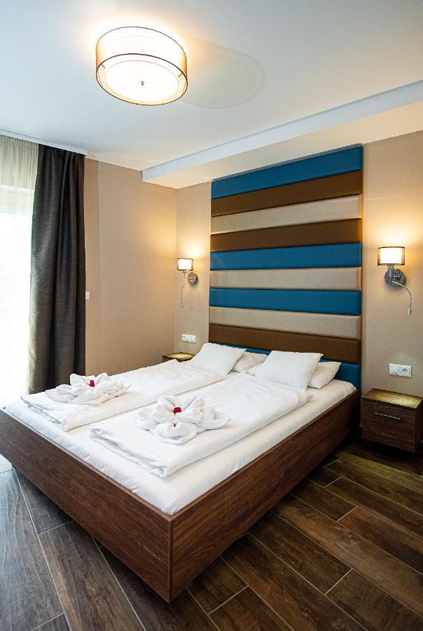 Apartmán Aranyszarvas Panzio, Etterem Es Grillterasz Exteriér fotografie