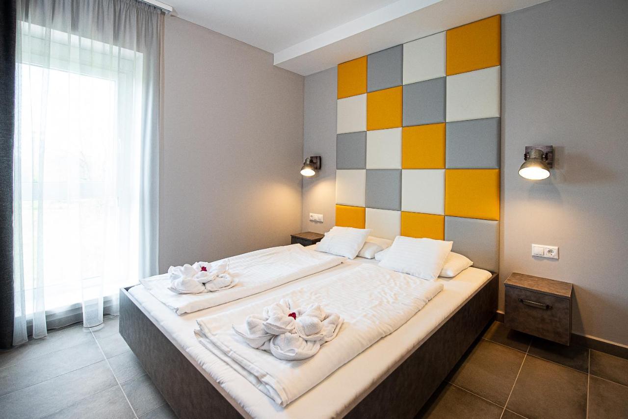 Apartmán Aranyszarvas Panzio, Etterem Es Grillterasz Exteriér fotografie