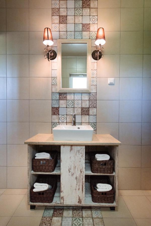 Apartmán Aranyszarvas Panzio, Etterem Es Grillterasz Exteriér fotografie